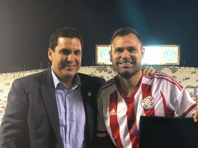Las promesas si llega a ganar Paraguay