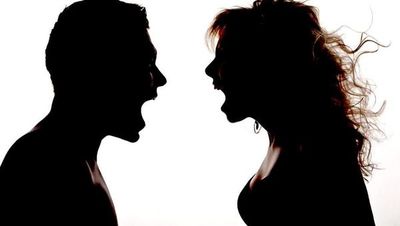 Imputan a un hombre por violencia familiar en Loma Pytâ