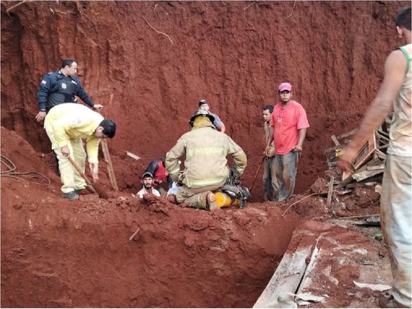 Albañil muere en derrumbe de una obra en Minga Guazú