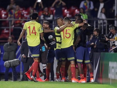 Colombia venció con lo justo a Qatar y clasificó a cuartos de final de la Copa América  - Radio 1000 AM