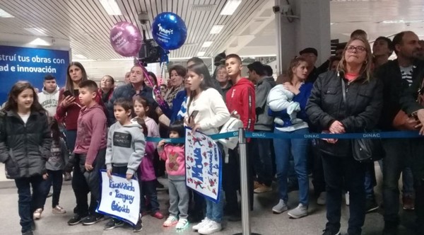 Por falta de trabajo, paraguayos regresan de España - ADN Paraguayo