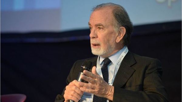 González-Fraga dice que es «aventurado» hablar de moneda única en Mercosur | .::Agencia IP::.