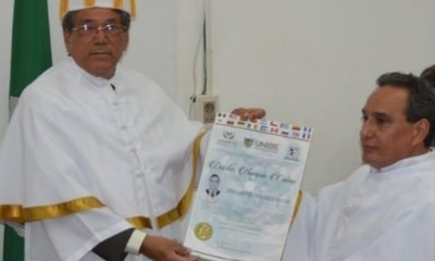 Otorgan certificado de “Médico Honorífico” a Hugo Javier
