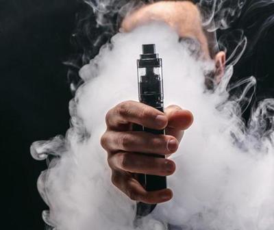 Le explotó el “vape” y le rompió la mandíbula