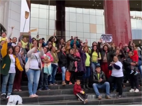 Domésticas quedaron a una firma de ganar el mínimo