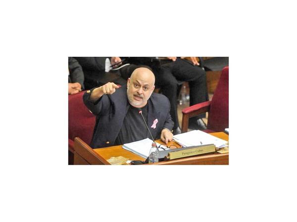 La Corte da trámite a la acción de Payo contra su suspensión