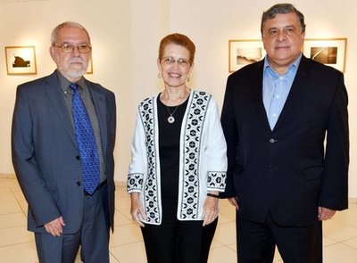 Exposición fotográfica “Cegados”, de Jesús Ruiz Nestosa - Edicion Impresa - ABC Color