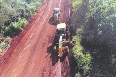 Trabajos en caminos de Yguazú | Diario Vanguardia 12
