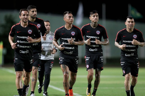 Una victoria colocará a Chile en cuartos de final
