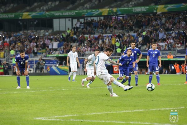 Argentinos piden la garra de la selección femenina