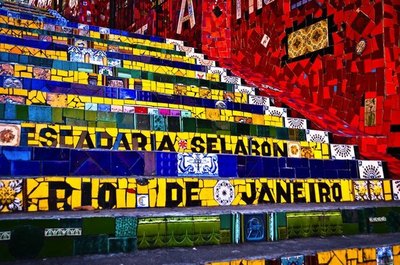 Los clubes paraguayos en la Escalera de Selarón