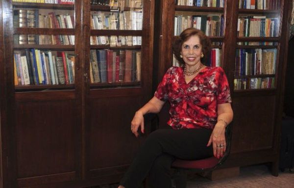 Mary Monte disertará sobre el rol de la mujer en la historia de la posguerra
