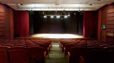 HOY / 'Fiebre' teatral en Asunción:  30 obras a escena en busca  del premio Edda de Los Rios