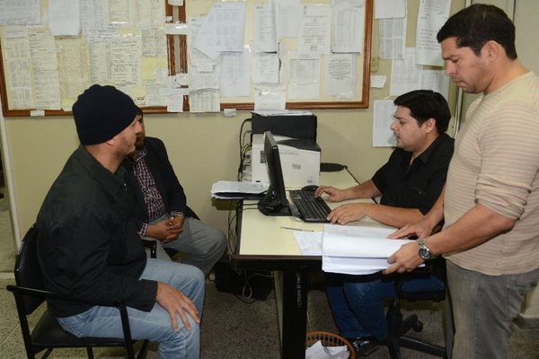 Caso libanés: fiscal aguarda informes al BCP sobre casa de cambios Unique SA - 730am - ABC Color