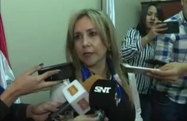 Imputarán a abogado por atar a su madre en Asunción. - C9N