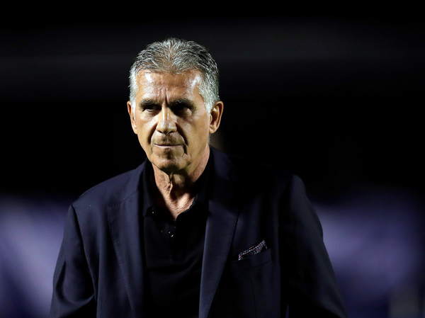 Queiroz anuncia cambios para medir a Paraguay