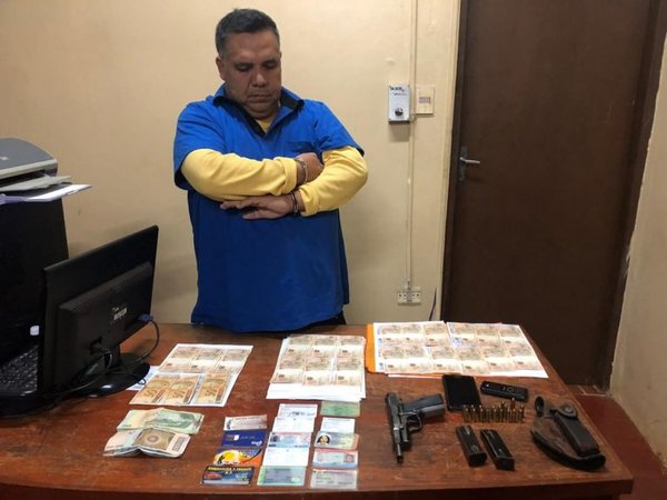 Cae supuesto informante de SENAD por exigir 20.000 dólares a cambista