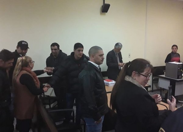 Absuelven a maleantes de asalto a IPS - Edicion Impresa - ABC Color