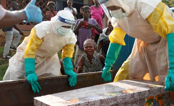 Cerca de 1.500 muertos y más de 2.200 contagios por ébola en RD del Congo | .::Agencia IP::.