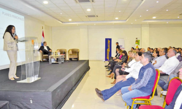Advierten que no será fácil acabar con herencia de los Zacarías en CDE | Diario Vanguardia 07
