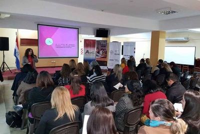 Realizan taller de “Protección integral a las mujeres”