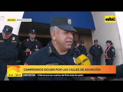 Campesinos siguen por las calles de Asunción - Tv - ABC Color