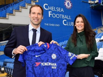 Petr Cech regresa al Chelsea