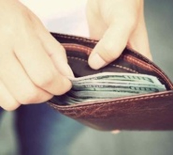 Experimento de honestidad: 'Perdieron' 17.000 billeteras con dinero - Paraguay.com