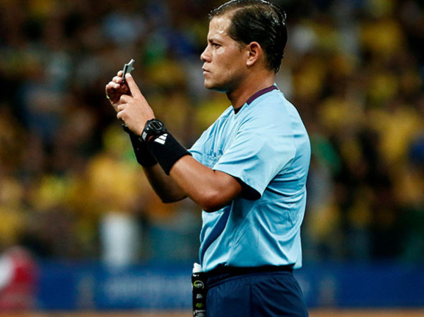 Víctor Carrillo arbitrará el partido entre Paraguay y Colombia