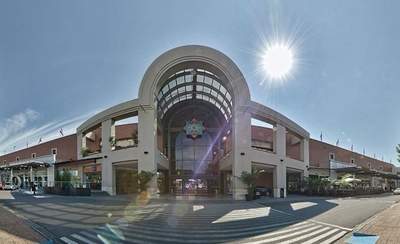 HOY / Mujer trans denuncia discriminación del Shopping del Sol: "Me siento como un animal"