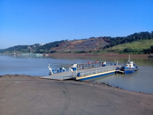 Primer viaje de balsa en la “ruta del maíz” - Nacionales - ABC Color