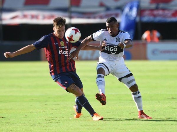 Farid Díaz, con chances de volver a Paraguay