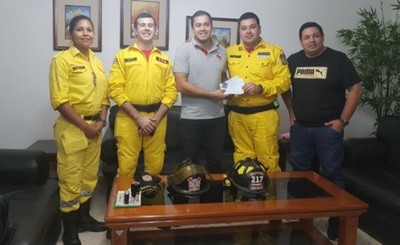 Municipalidad paga cinco meses de deuda a Bomberos Voluntarios