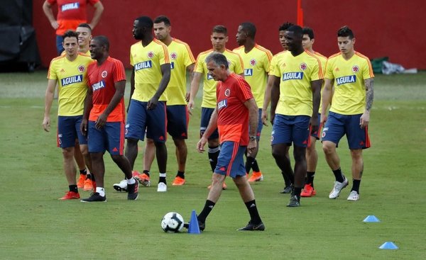 Queiroz dirigió a los suplentes - Deportes - ABC Color