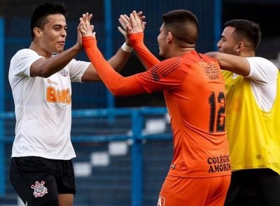 Otro tanto de Sandoval en Brasil - Deportes - ABC Color