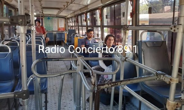Buses siguen violando ordenanzas con utilización de molinetes