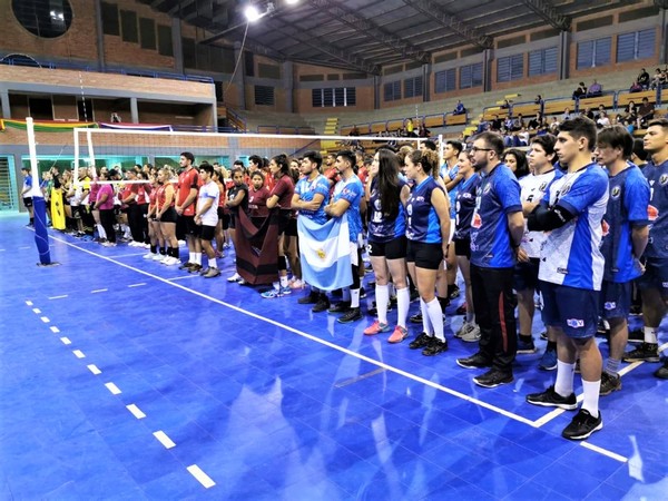 Resultados de la primera jornada del Campeonato Internacional de Vóley