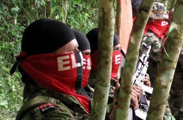 El ELN pide una tregua, el gobierno solicita la extradición - Radio 1000 AM