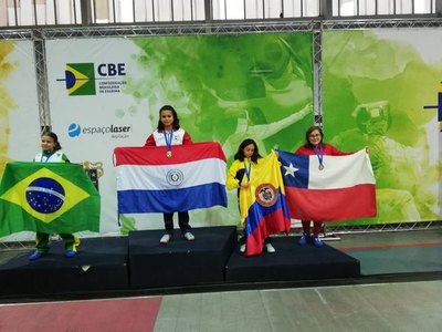 Luciana García ganó el oro en Sudamericano de esgrima