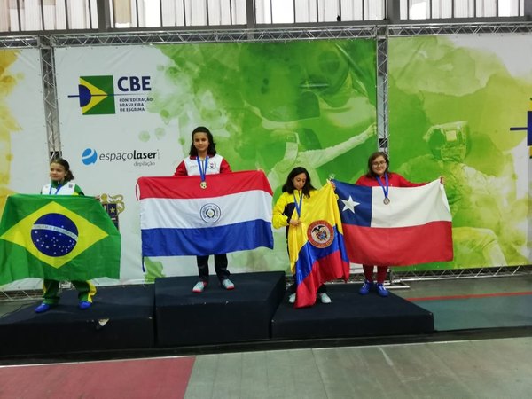 Luciana García ganó el oro en Sudamericano de esgrima