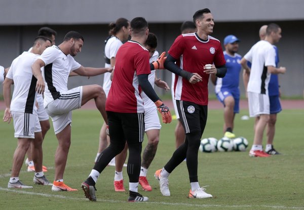 Paraguay se juega su pase a cuartos ante una sólida Colombia | .::Agencia IP::.