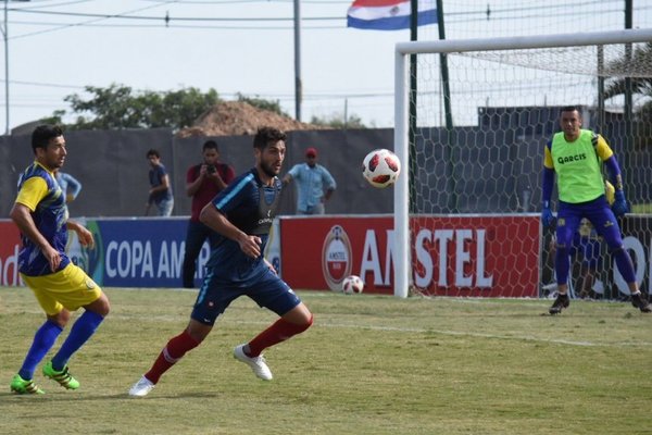 Buen comienzo del Ciclón - Deportes - ABC Color