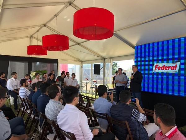 UIP Joven visitó la nueva planta de Fideos Federal, la más moderna del país - Radio 1000 AM