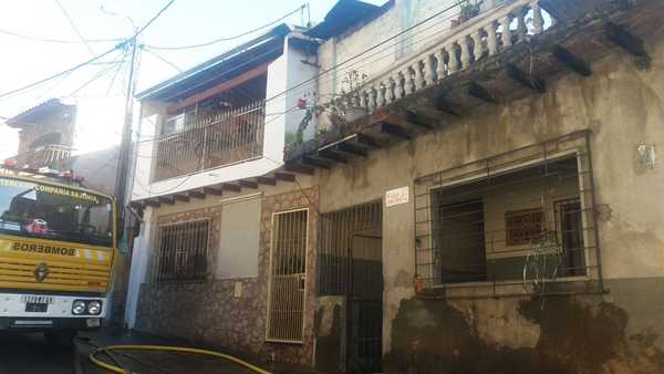 Controlan el incendio en la Chacarita » Ñanduti