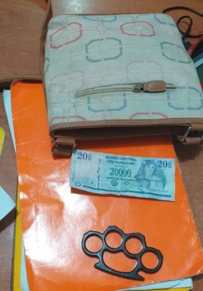 Fue a denunciar robo, y se topó con asaltantes - Nacionales - ABC Color