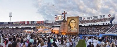 A un año de la beatificación, esperan una cura milagrosa para que sea santa - Edicion Impresa - ABC Color