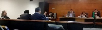 Tras extinción y rectificación, recusación - Edicion Impresa - ABC Color