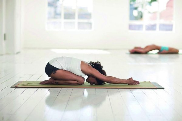 Un día para el yoga - Edicion Impresa - ABC Color