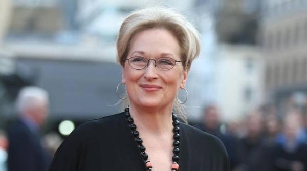HOY / Meryl Streep conquista la época dorada de la televisión a sus setenta años