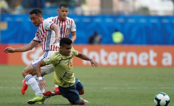 HOY / Colombia gana 1-0 el primer tiempo y deja a Paraguay casi eliminado